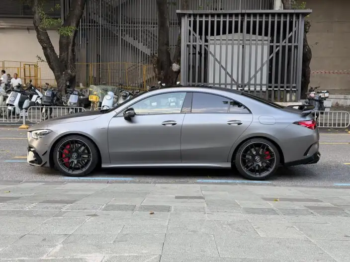 Mercedes-Benz CLA AMG 2025 Model AMG CLA 45 S 4MATIC+ – фото 3