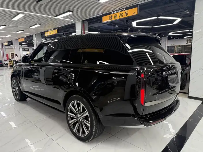 Range Rover 2023 Model 3.0 L6 400PS Shengshi VII seat Extended Edition – фото 4