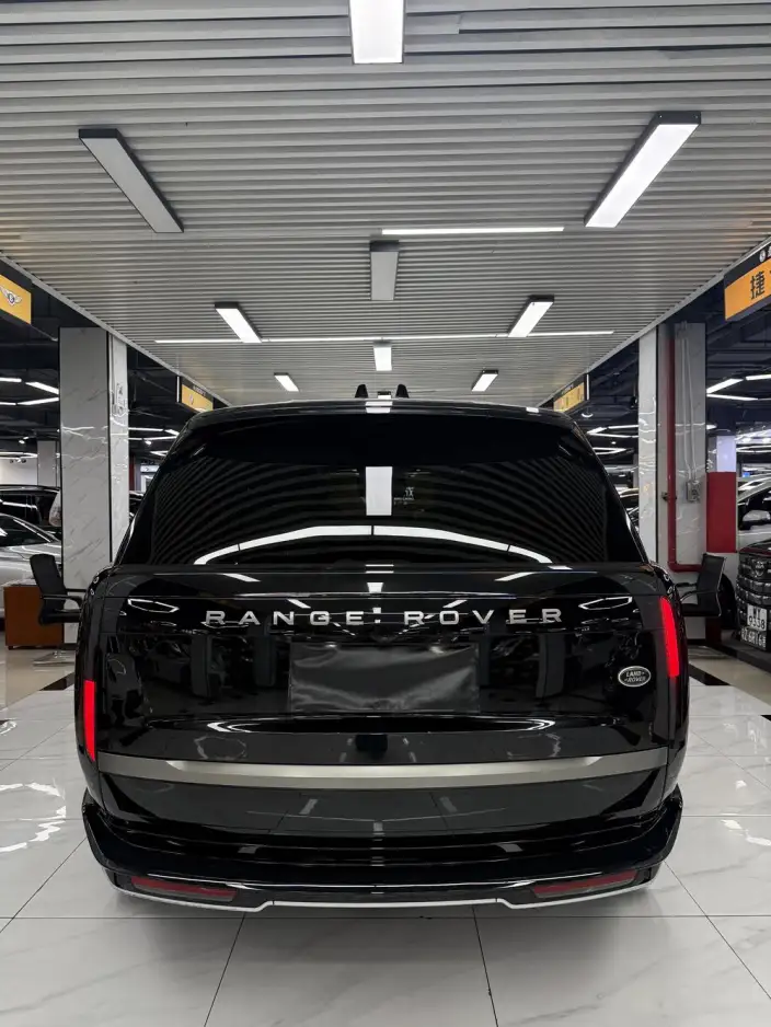 Range Rover 2023 Model 3.0 L6 400PS Shengshi VII seat Extended Edition – фото 5