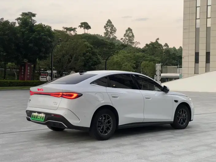 BYD Seal 06 DM 2025 Model Smart Driving Edition DM-i 80KM Luxury Model – фото 6