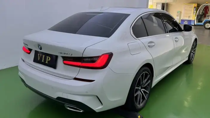 BMW 3 Series 2022 Model 320Li M Sports Set – фото 6