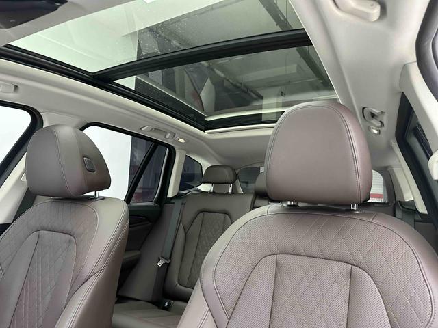 BMW X3 2022 Second Facelift xDrive30i Leader M Night Black Package – фото 11