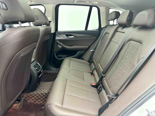 BMW X3 2022 Second Facelift xDrive30i Leader M Night Black Package – фото 22