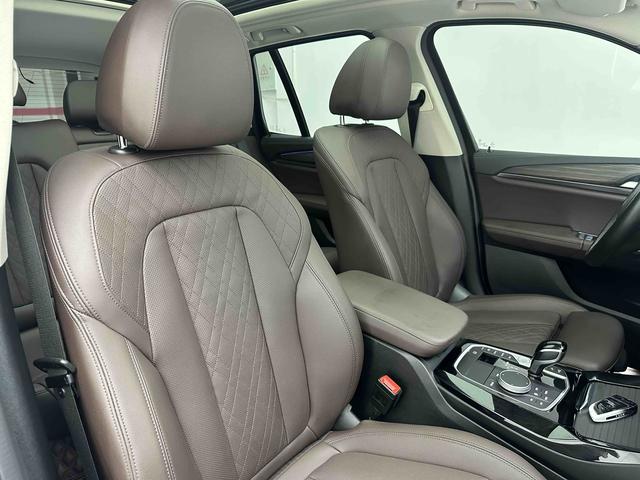 BMW X3 2022 Second Facelift xDrive30i Leader M Night Black Package – фото 24