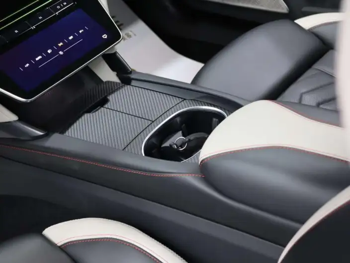 GranTurismo 2024 Model 3.0T Trofeo – фото 10