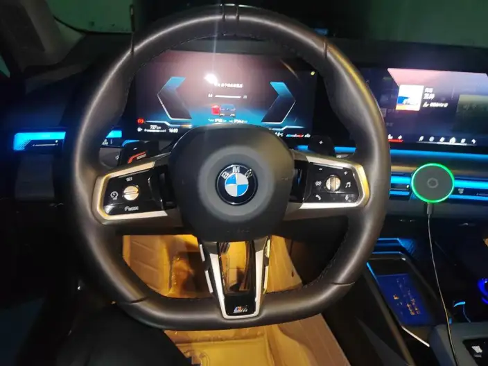 BMW 5 Series 2024 Model 530Li Exclusive Model M Sports Set – фото 7