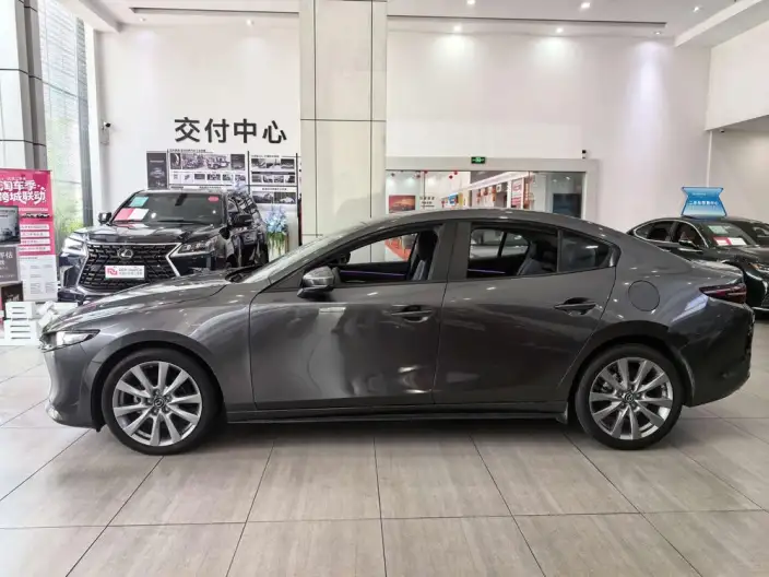 Mazda3 Axela 2023 Model 2.0L Automatic Zhi Engine Edition