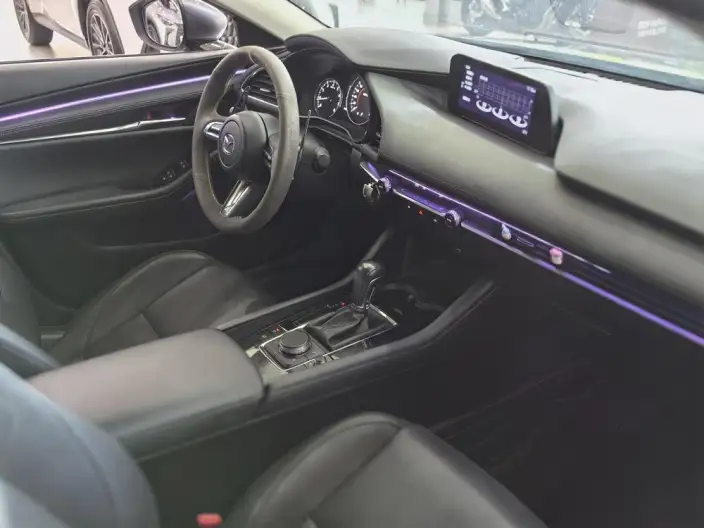 Mazda3 Axela 2023 Model 2.0L Automatic Zhi Engine Edition – фото 5