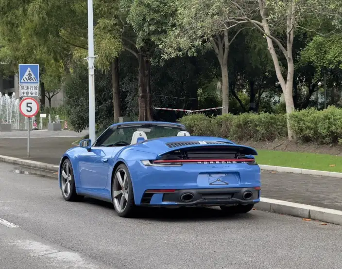 PORSCHE 911 2023 Model Carrera 4S Cabriolet 3.0T – фото 5