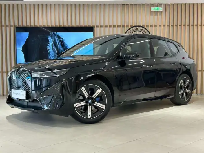 BMW iX 2023 Model xDrive40 – фото 1