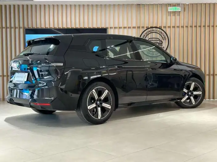 BMW iX 2023 Model xDrive40 – фото 4