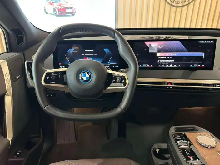 BMW iX 2023 Model xDrive40 – фото 8