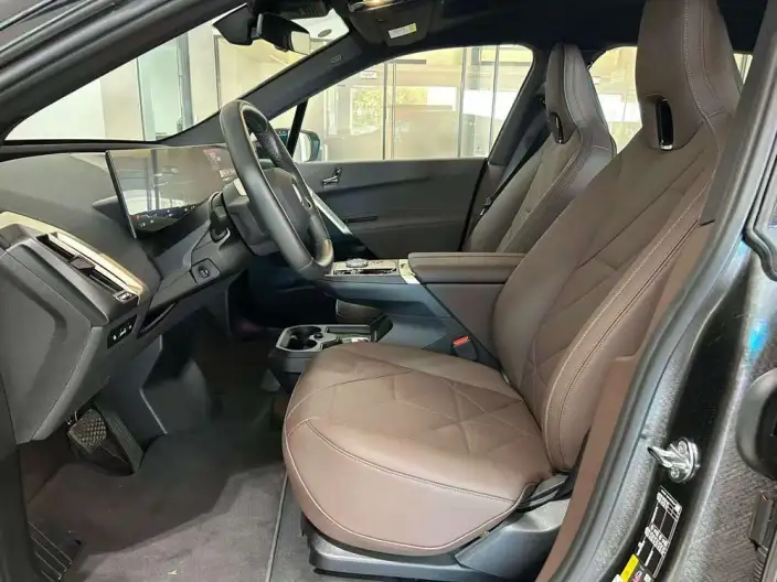 BMW iX 2023 Model xDrive40 – фото 9
