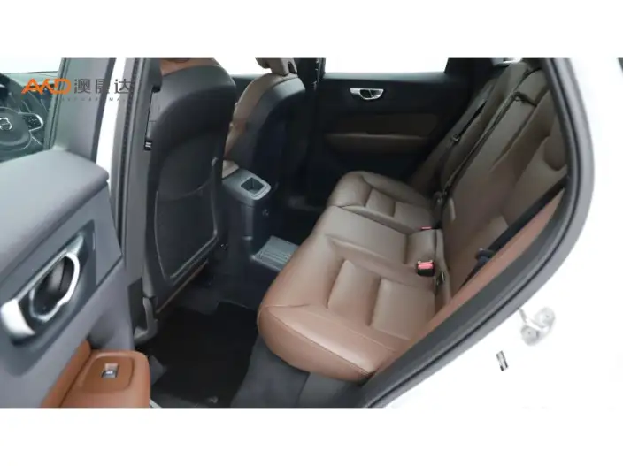 Volvo XC60 PHEV 2025 Model T8 4WD Long Battery Life Pro Smart Range Deluxe Edition – фото 8