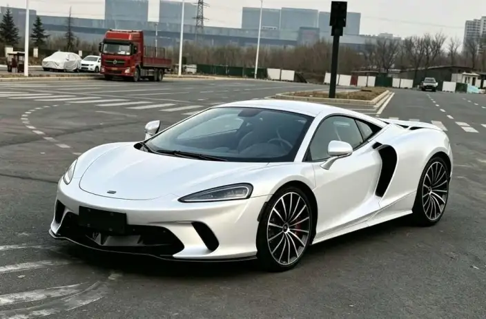 McLaren GT 2022 Model 4.0T Automatic Rear Drive 2 seat Parallel Imported – фото 7