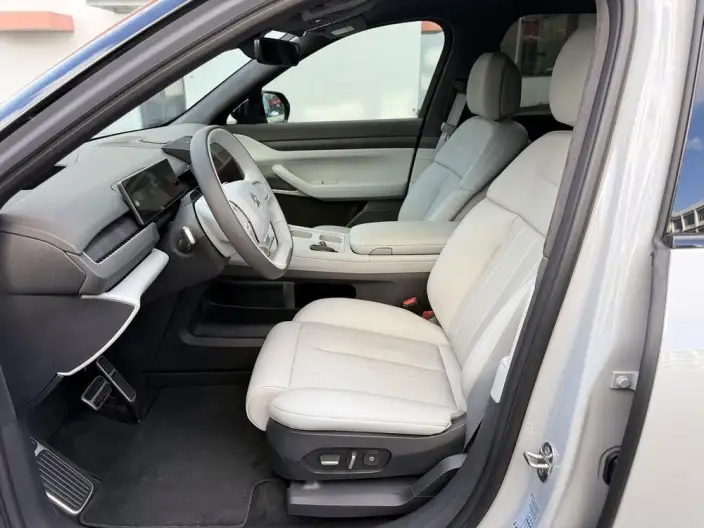 NIO ES8 2024 Model 75kWh – фото 7