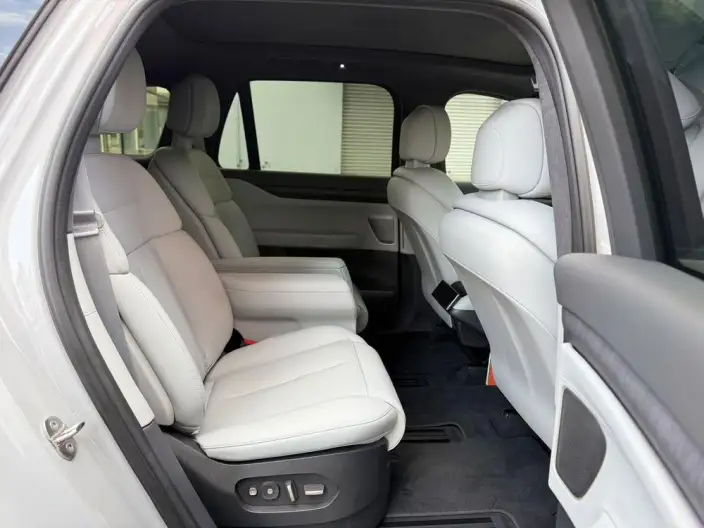NIO ES8 2024 Model 75kWh – фото 9