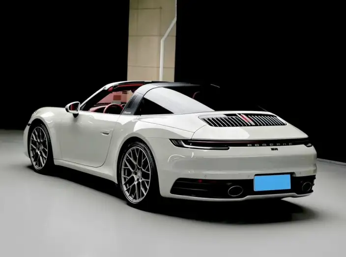 PORSCHE 911 2022 Model Targa 4 3.0T – фото 5
