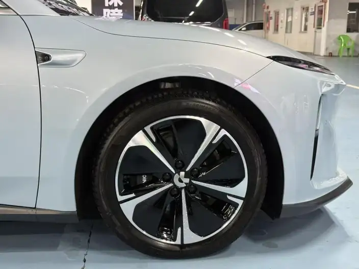 NIO ET5T 2024 Model 75kWh – фото 6