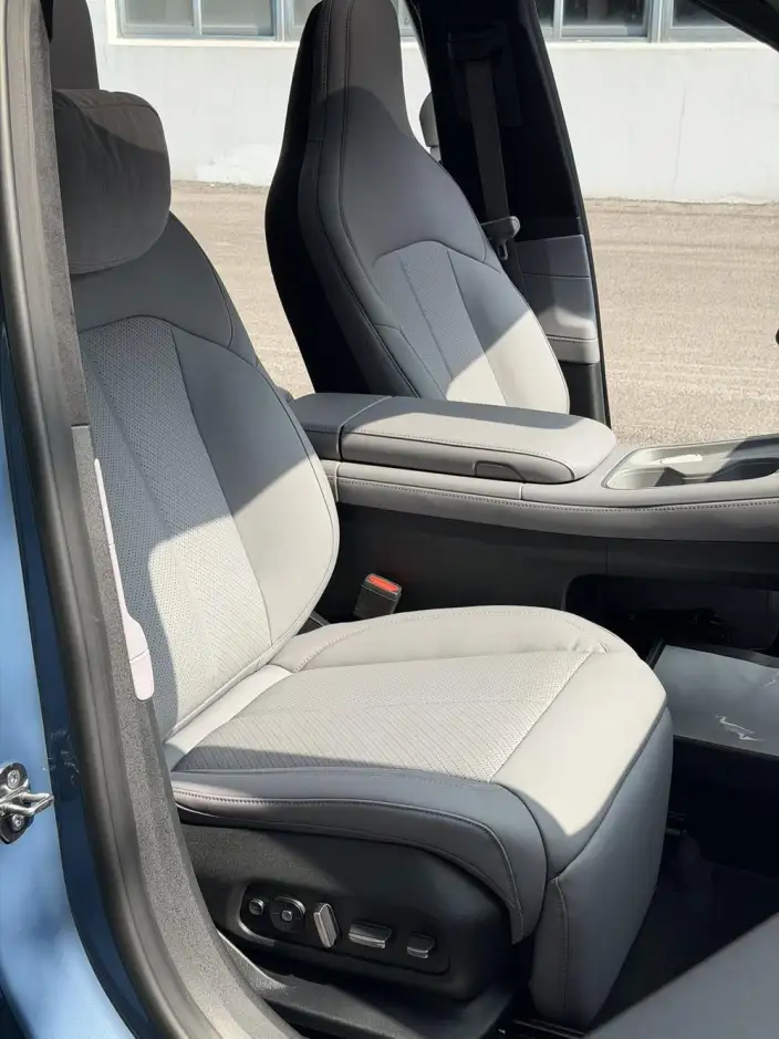 NIO EC6 2023 Model 100kWh – фото 6