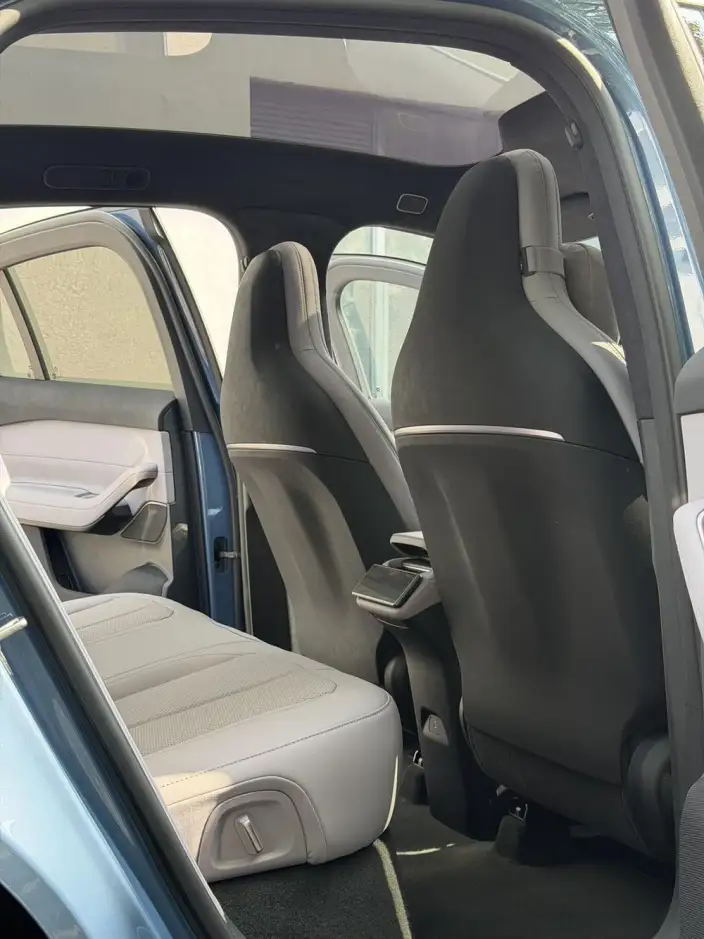 NIO EC6 2023 Model 100kWh – фото 7