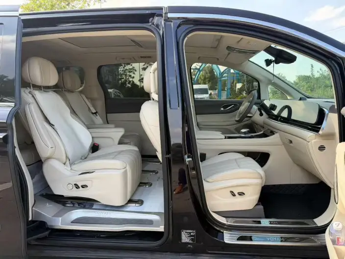 VOYAH Dreamer PHEV 2024 Model Ultra-long Endurance Premium Edition – фото 9