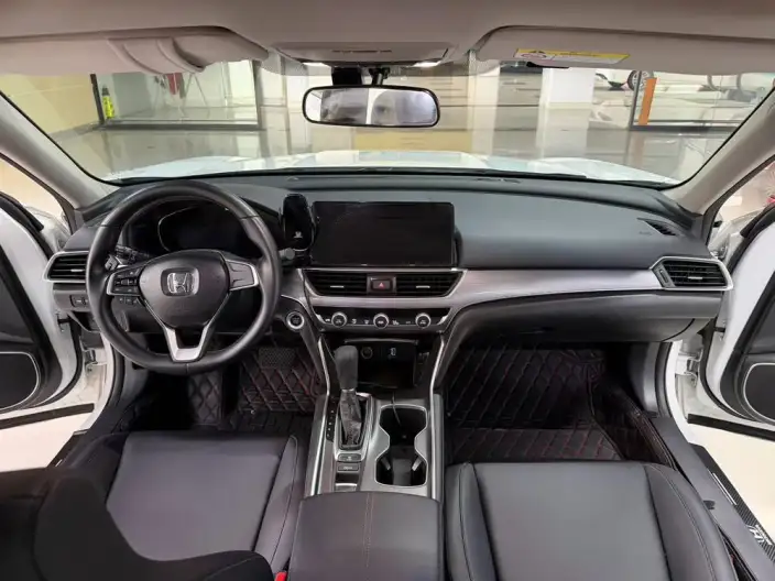 Honda Accord 2022 Model 260TURBO Deluxe Edition – фото 7
