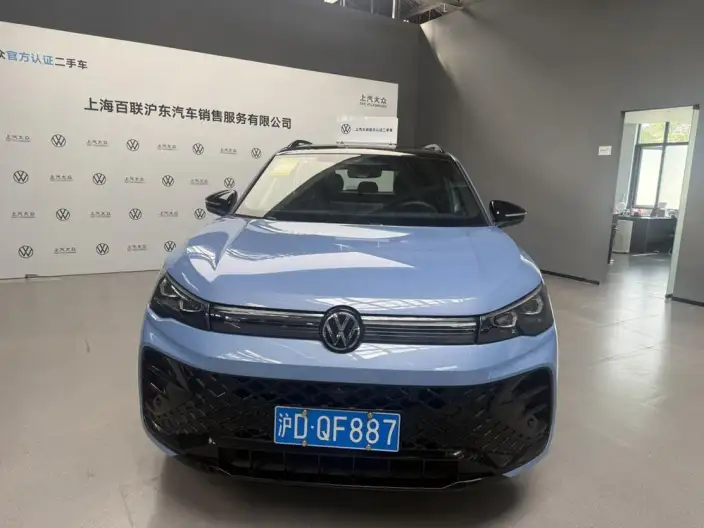Volkswagen Tiguan L 2025 Model Pro 380TSI 4WD R-Line Smart collar Edition – фото 2
