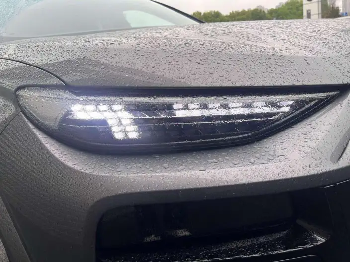 AUDI Q6L e-tron 2026 Model First Edition Pilot Edition