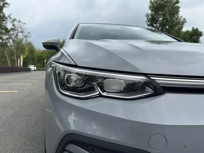 Volkswagen Golf 2023 Model 280TSI DSG Pro – фото 7