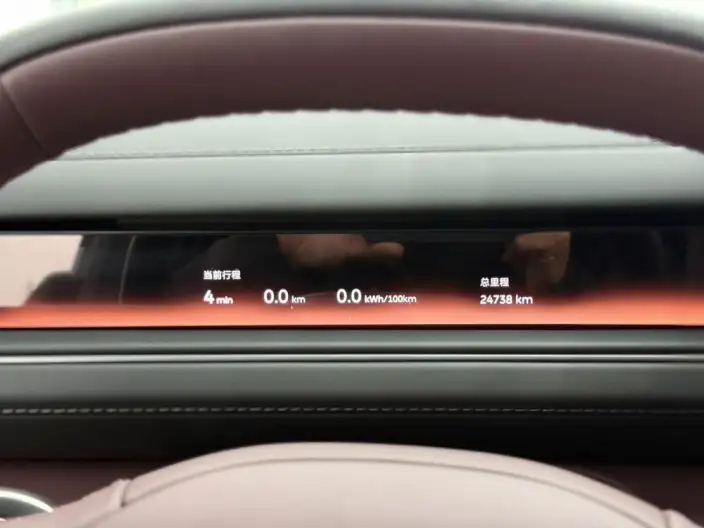 NIO ES8 2026 Model VI seat Executive Signature Edition – фото 6