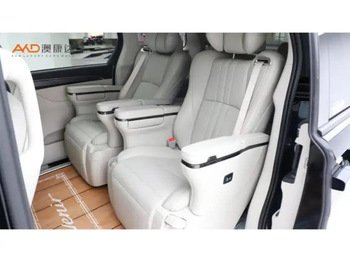 Buick GL8 2023 Model ES Luzun 2.0T Comfort Model – фото 8