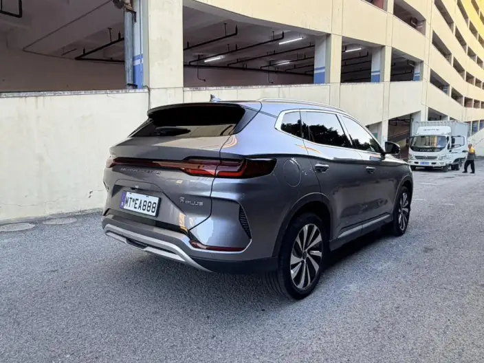 BYD Song PLUS EV 2024 Model Honor Edition 520KM Luxury Model – фото 6