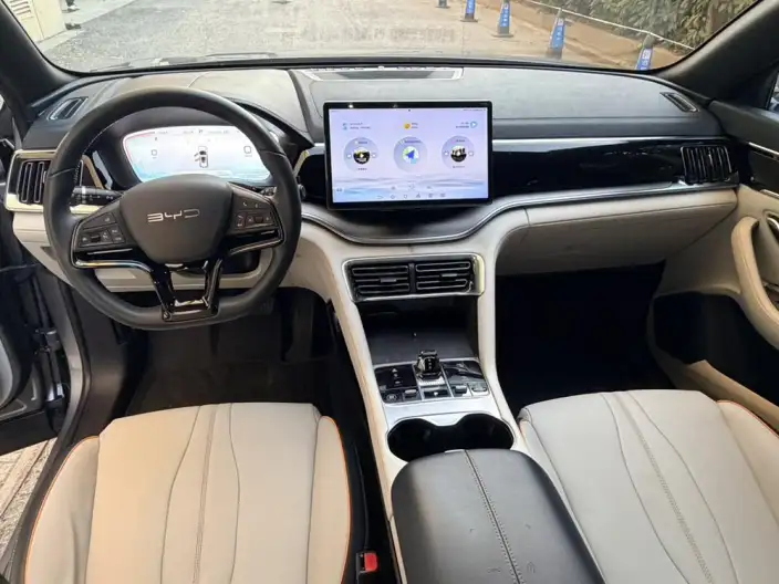 BYD Song PLUS EV 2024 Model Honor Edition 520KM Luxury Model – фото 7