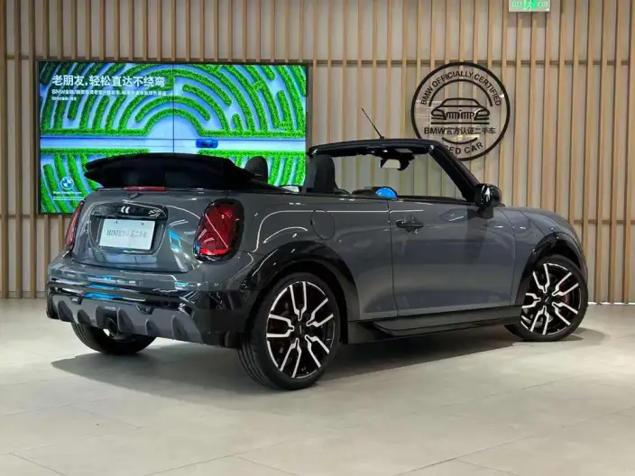 MINI JCW 2025 Model JOHN COOPER WORKS CABRIO – фото 6