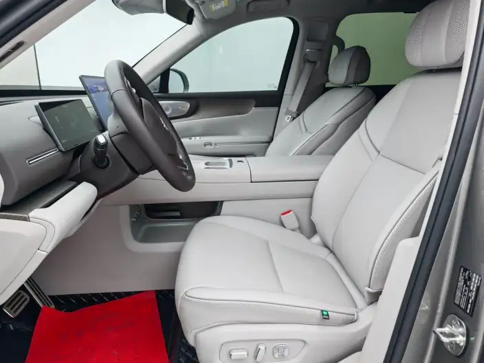 Leapmotor D19 2026 Model EV 720 Zhizun Edition VI seat – фото 8