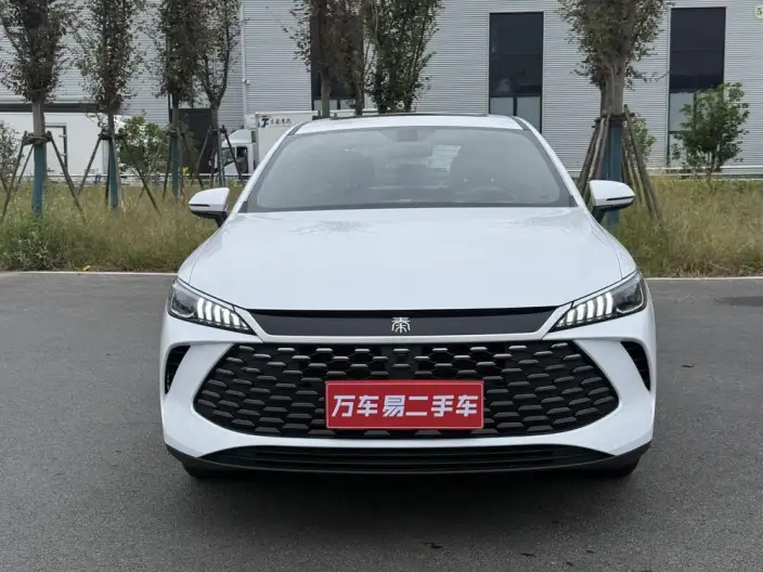 BYD Qin PLUS DM 2026 Model DM-i 210KM Enterprising Model