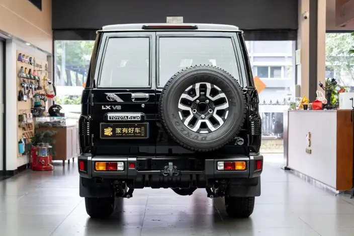Land Cruiser (import 2025 Model 4.0L Automatic 4WD 5 seat Parallel Imported – фото 3