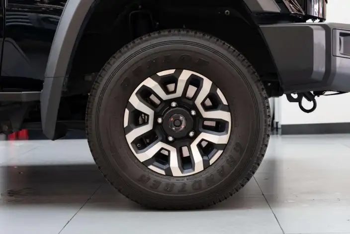 Land Cruiser (import 2025 Model 4.0L Automatic 4WD 5 seat Parallel Imported – фото 9