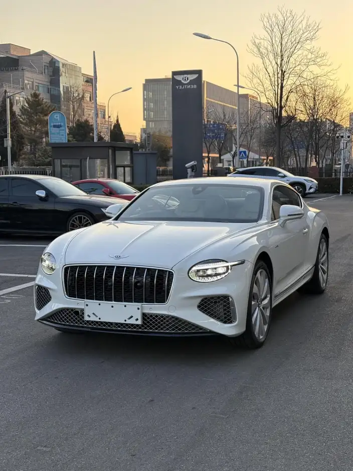 Continental PHEV 2026 Model GT Yadu Edition