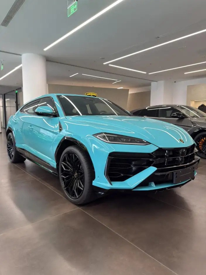 Urus SE 2026 Model 4.0T Standard Model – фото 3