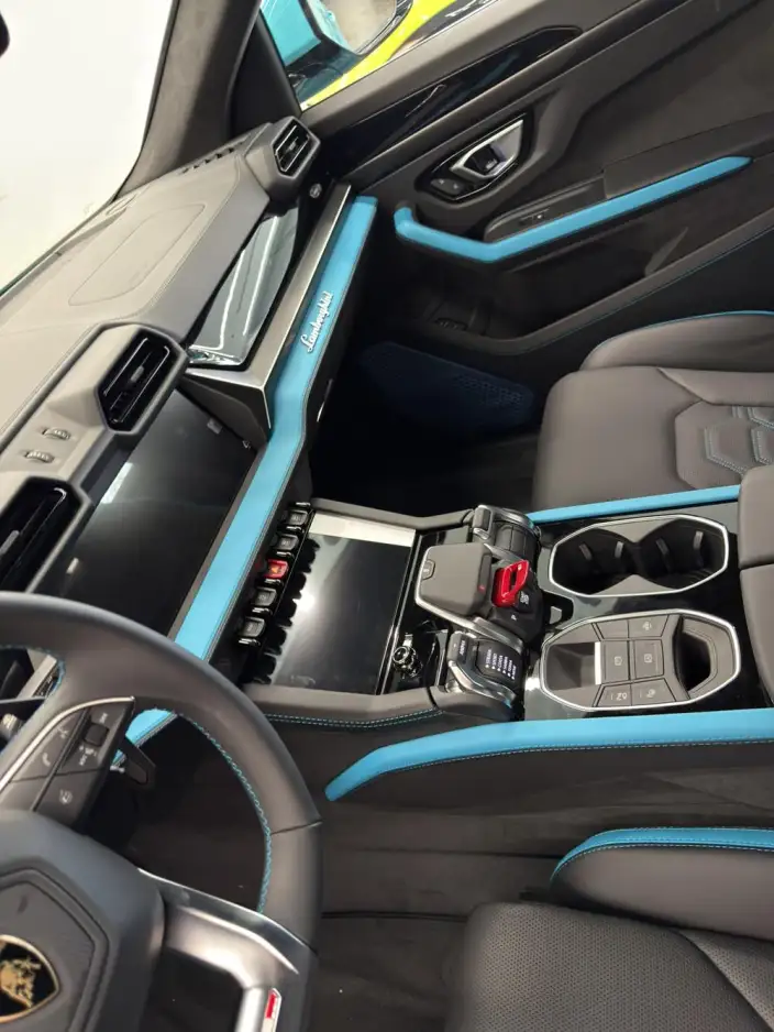 Urus SE 2026 Model 4.0T Standard Model – фото 9