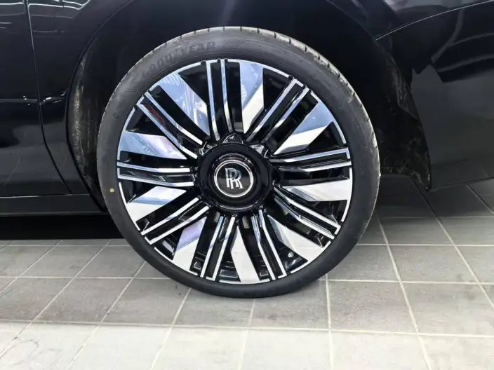 Ghost 2025 Model Long wheelbase Edition