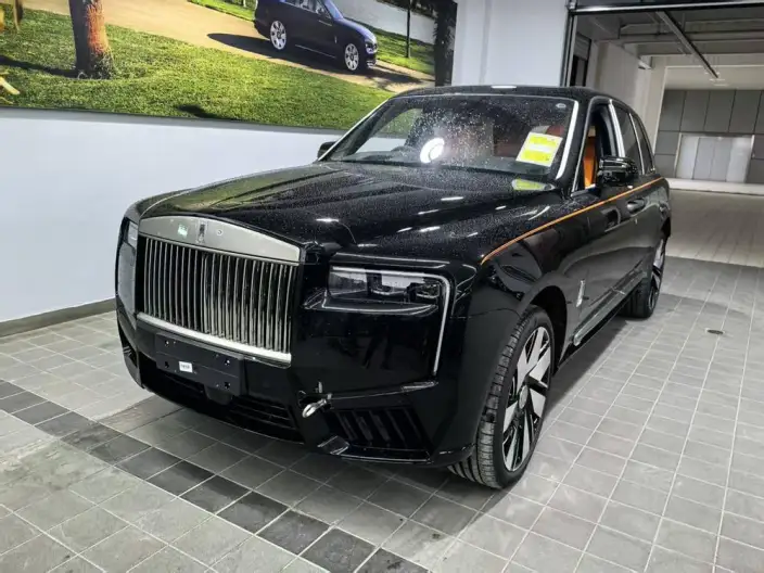 Cullinan 2025 Model Series II – фото 1