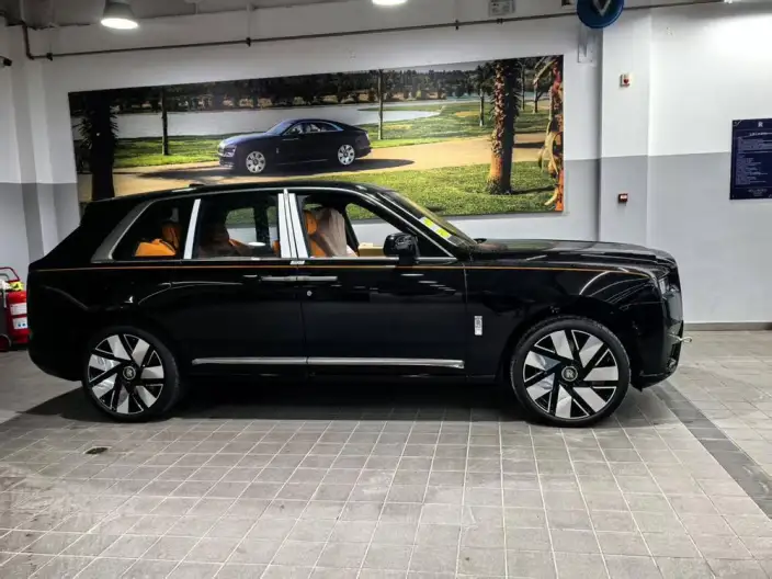 Cullinan 2025 Model Series II – фото 4