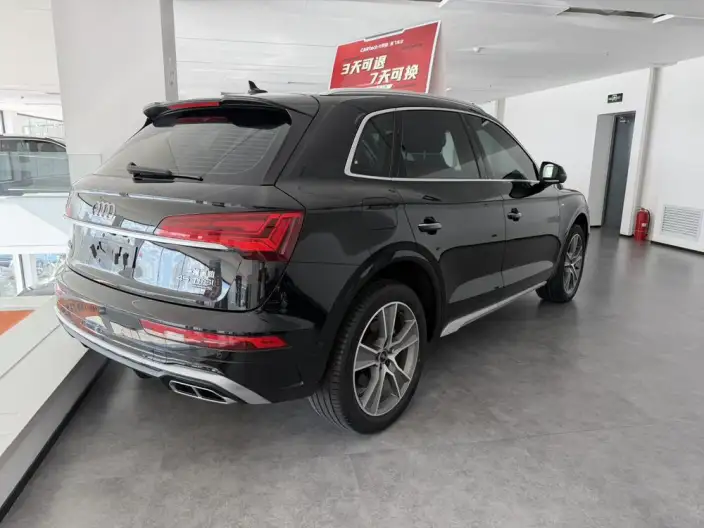 Audi Q5L 2022 Model Facelift 45T Luxury Dynamic Model – фото 5