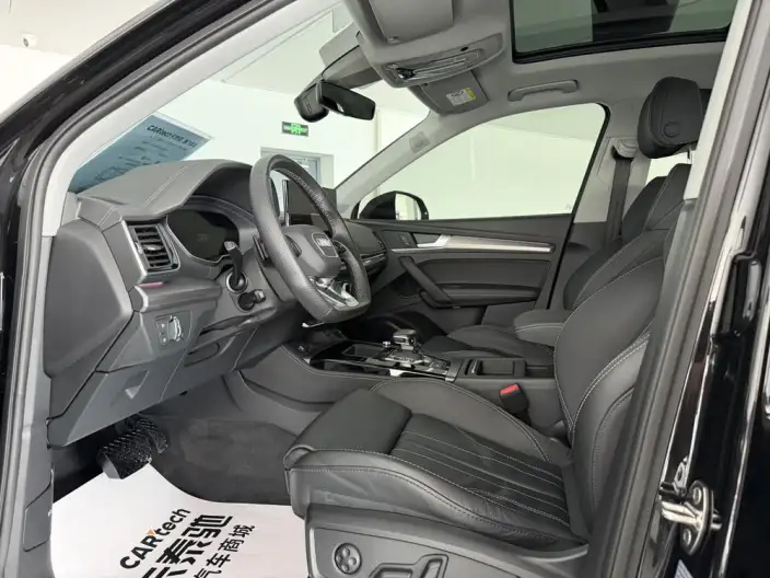 Audi Q5L 2022 Model Facelift 45T Luxury Dynamic Model – фото 9
