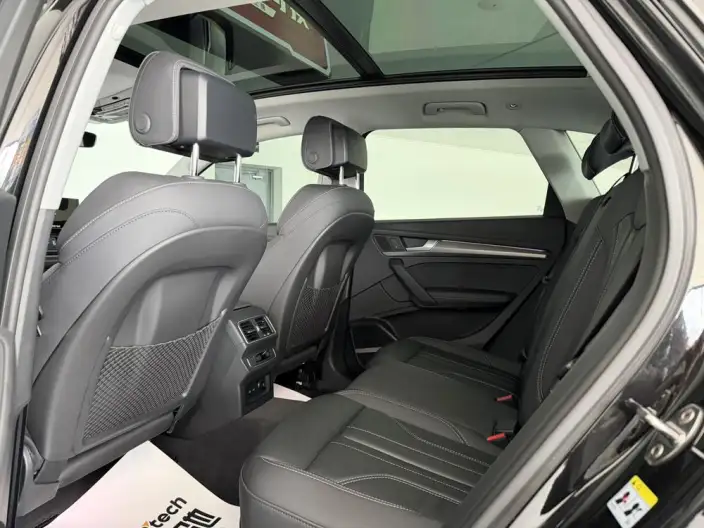 Audi Q5L 2022 Model Facelift 45T Luxury Dynamic Model – фото 10