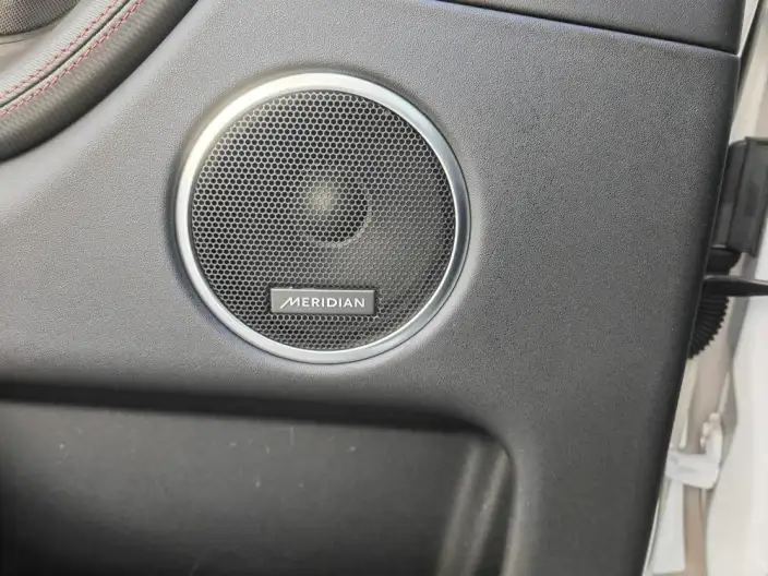 Land Rover Discovery Sport 2023 Model 249PS R-Dynamic SE Performance Technology Edition 5 seat – фото 8