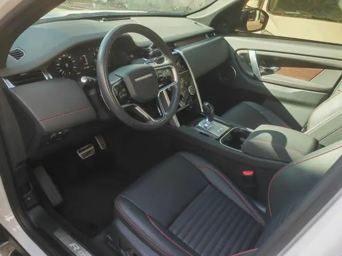 Land Rover Discovery Sport 2023 Model 249PS R-Dynamic SE Performance Technology Edition 5 seat – фото 10